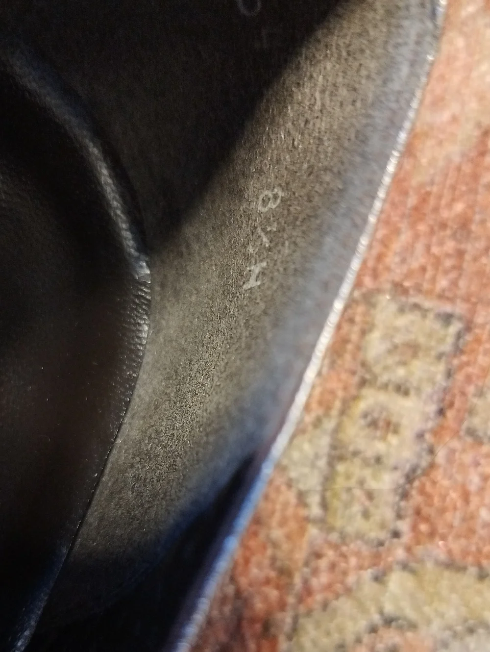 Stuart Weitzman suit excellent